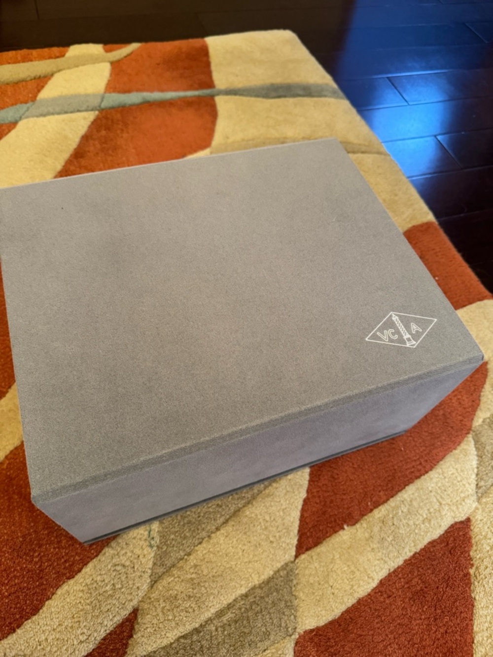 Van Cleef and Arpels  Gray Suede Gift box excellent and original condition